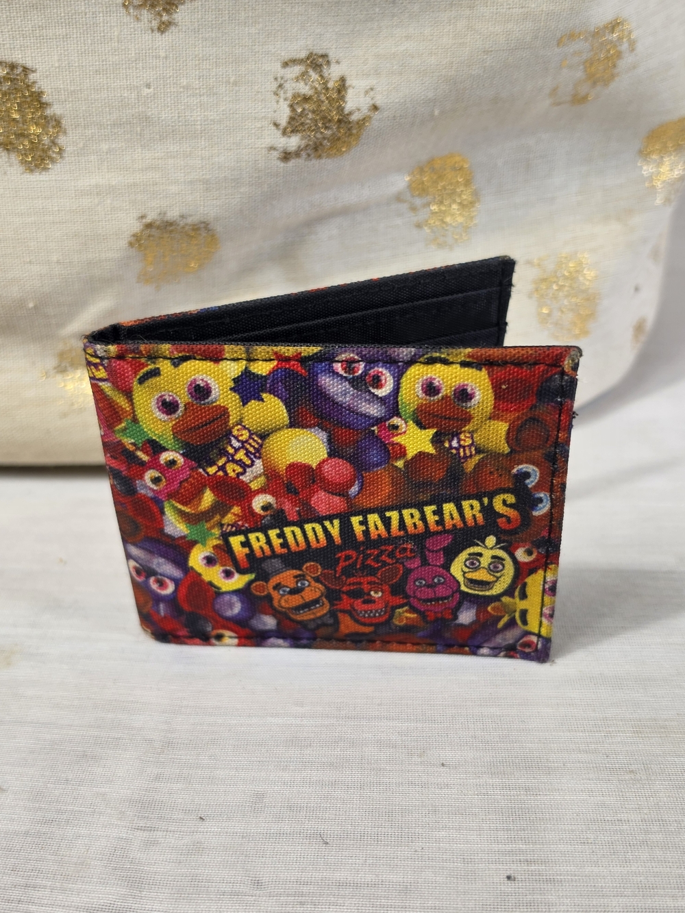 Freddy Fazbear's Kids Fold Wallet in Vibrant Multicolor
